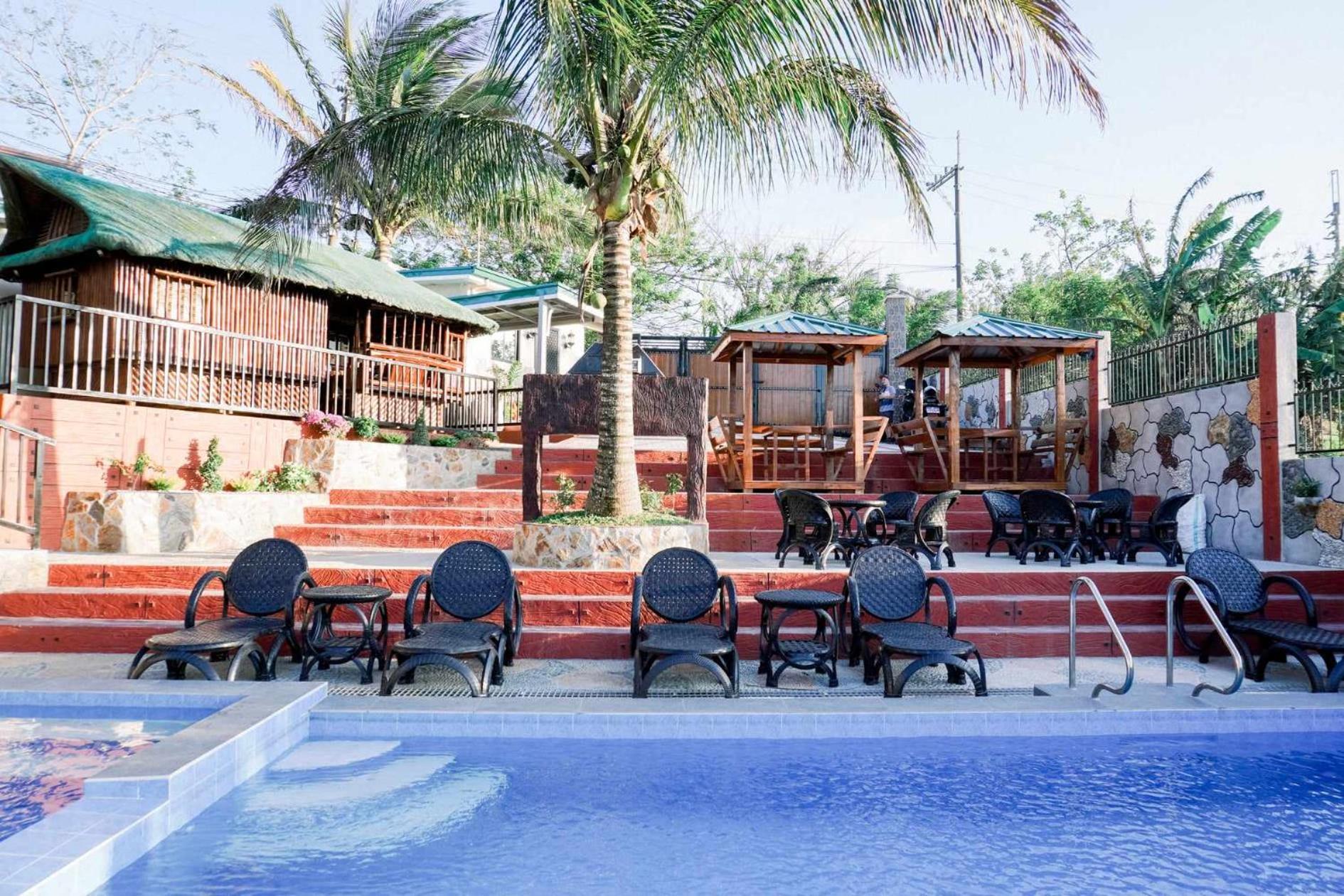 הוילה טגאיטאי Oka Tagaytay Escape מראה חיצוני תמונה